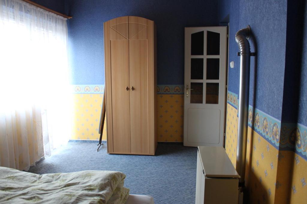 Orwa Apartmanok - Fenyofa Koez Zalakaros Værelse billede